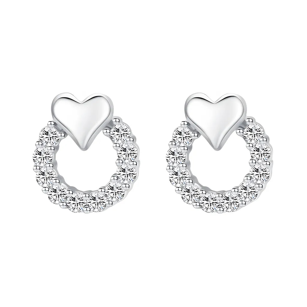 brinco-de-prata-karine-com-zirconia-no-fundo-branco