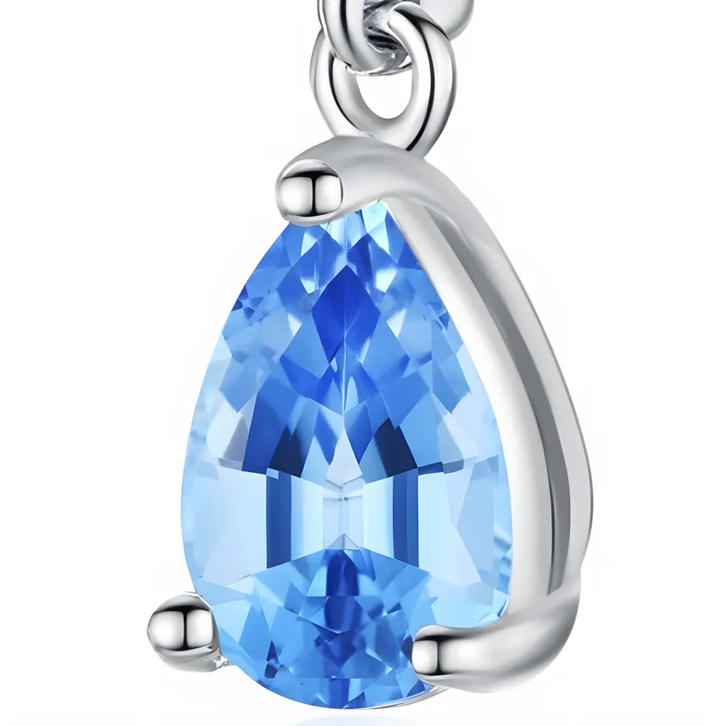 brinco-em-prata-evaine-com-zirconias-foto-detalhe-da-zirconia