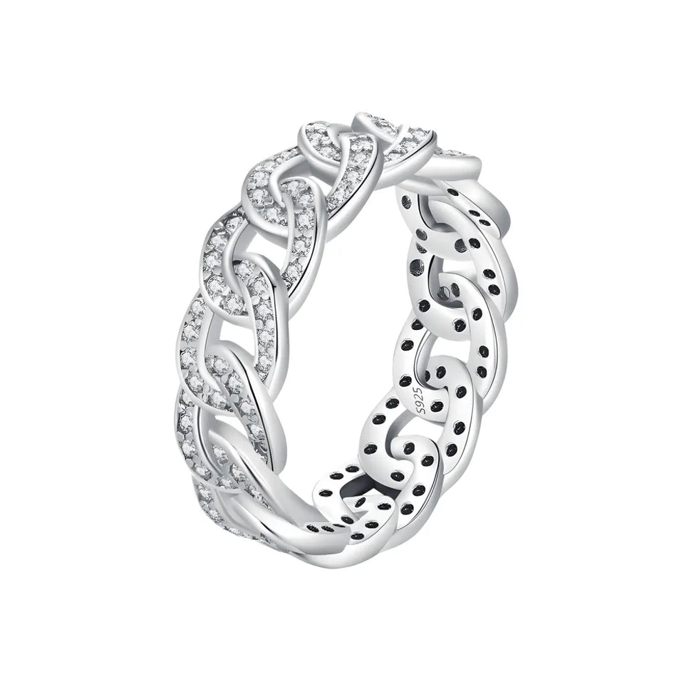 anel-de-prata-louis-com-zirconias-exibição-em-fundo-branco