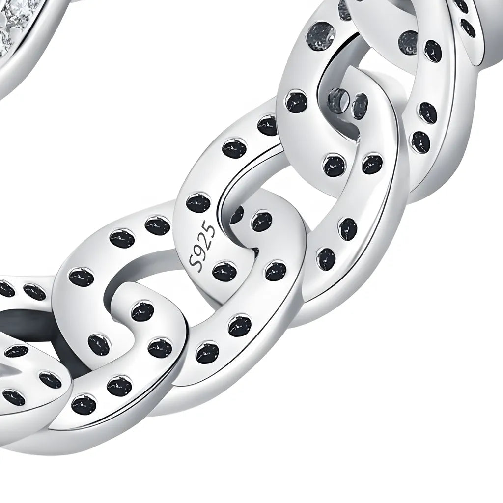anel-de-prata-louis-com-zirconias-detalhes-da-prata-925