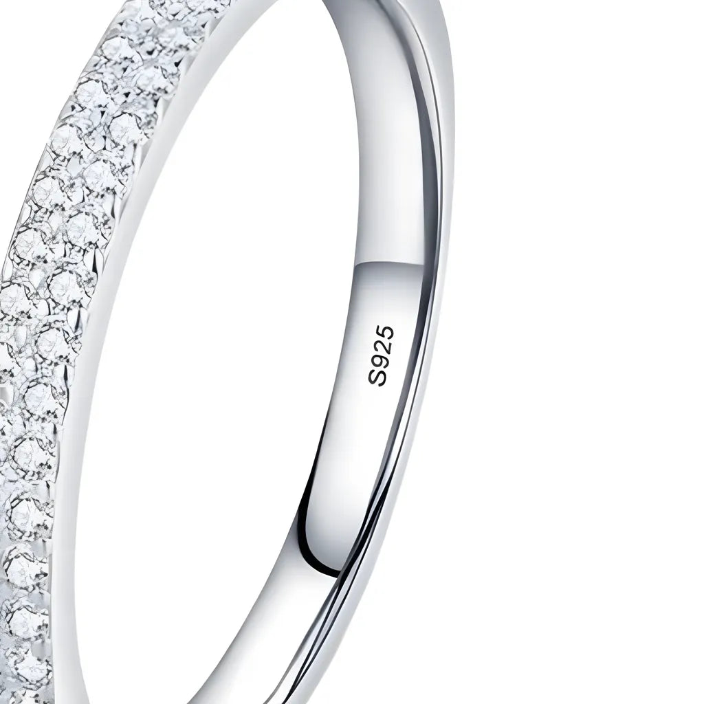 anel-de-prata-arielle-com-zirconias-detahe-prata-925