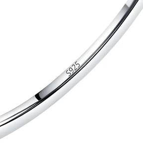 anel-de-prata-avril-com-zirconia-detlahe-prata-925