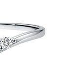anel-de-prata-eternity-com-moissanites-foto-detalhes-prata-925