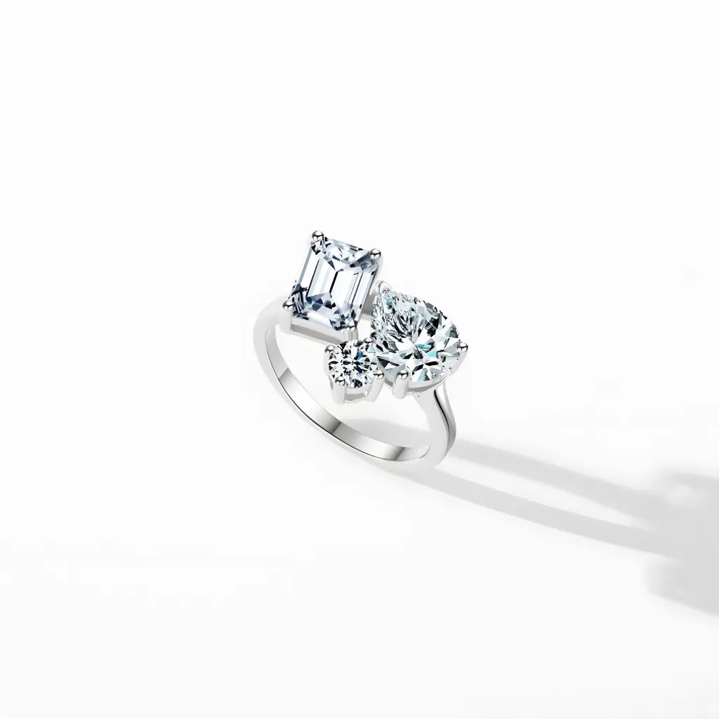 anel-de-prata-geometric-com-zirconias-foto-lateral
