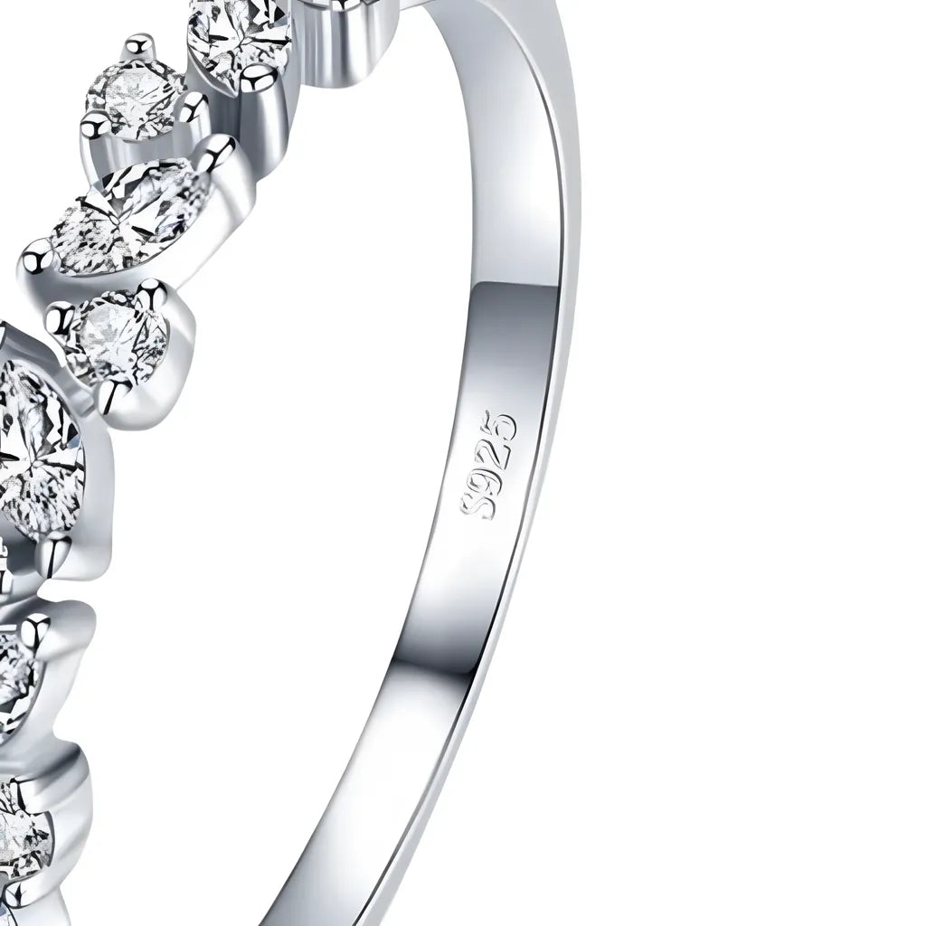 anel-de-prata-mallory-com-zirconias-foto-detalhe-prata-925