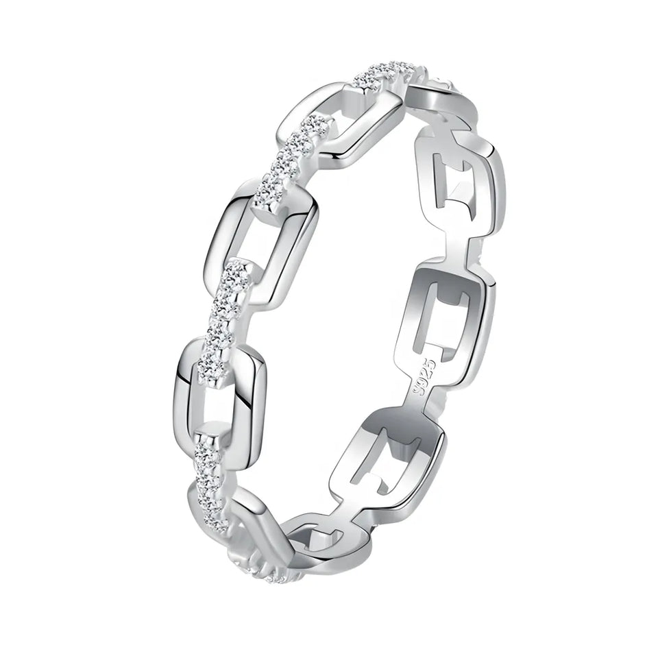 anel-de-prata-noelle-com-zirconias-foto-fundo-branco