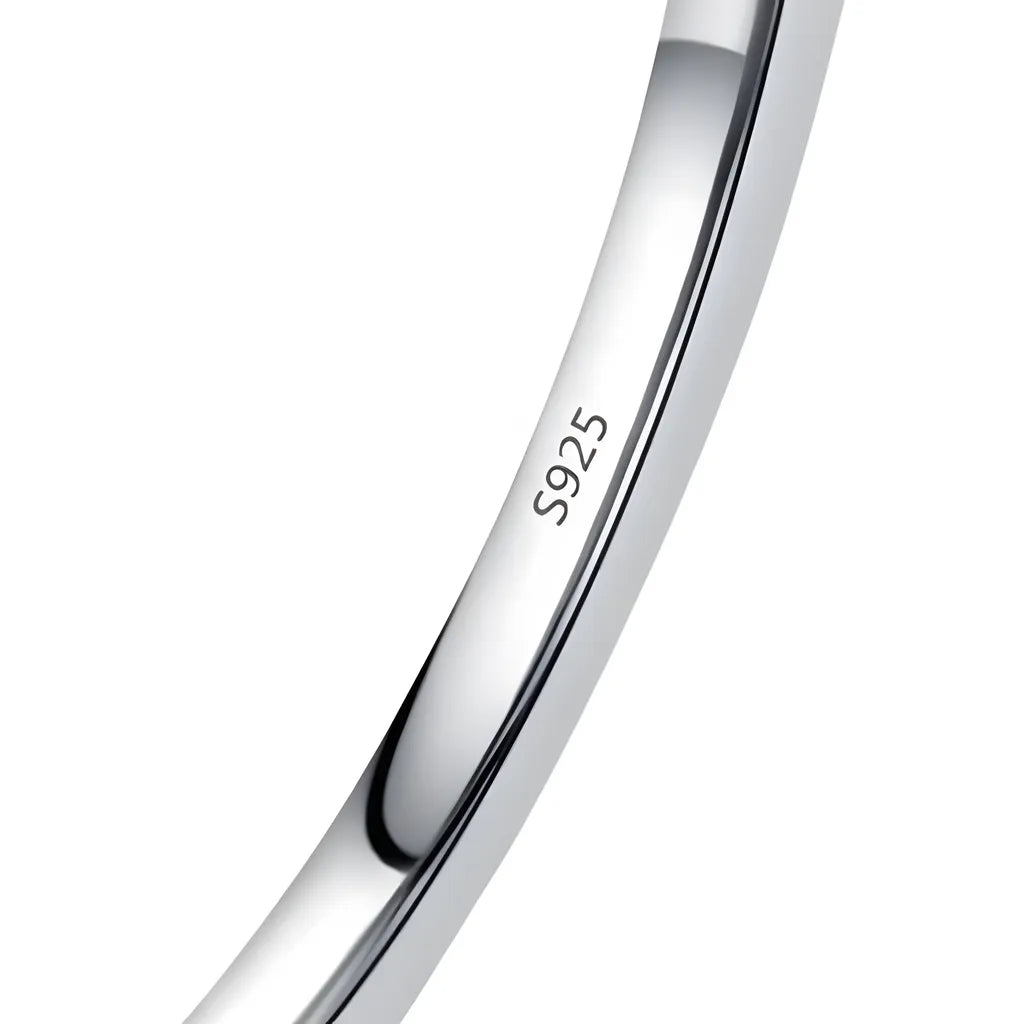 anel-solitario-em-prata-adele-com-zirconia-foto-detalhe-da-prata-925