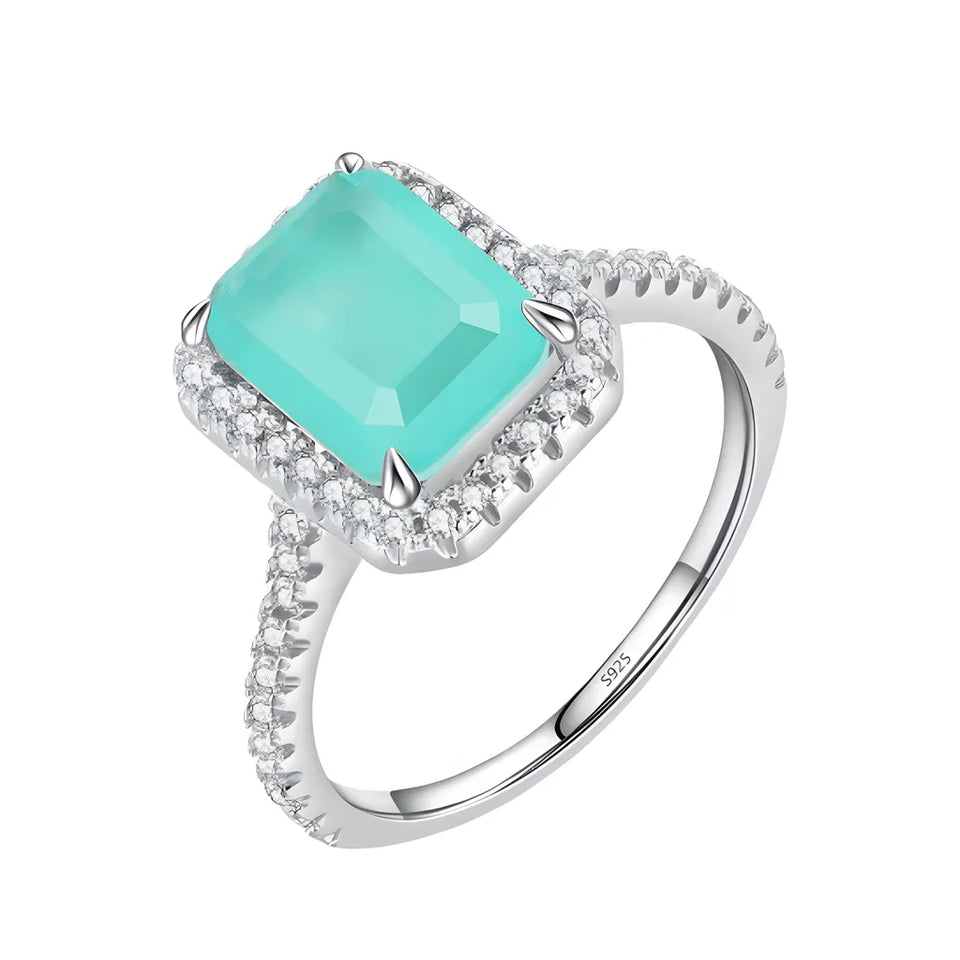 anel-solitario-em-prata-apoline-com-turmalina-foto-com-fundo-branco