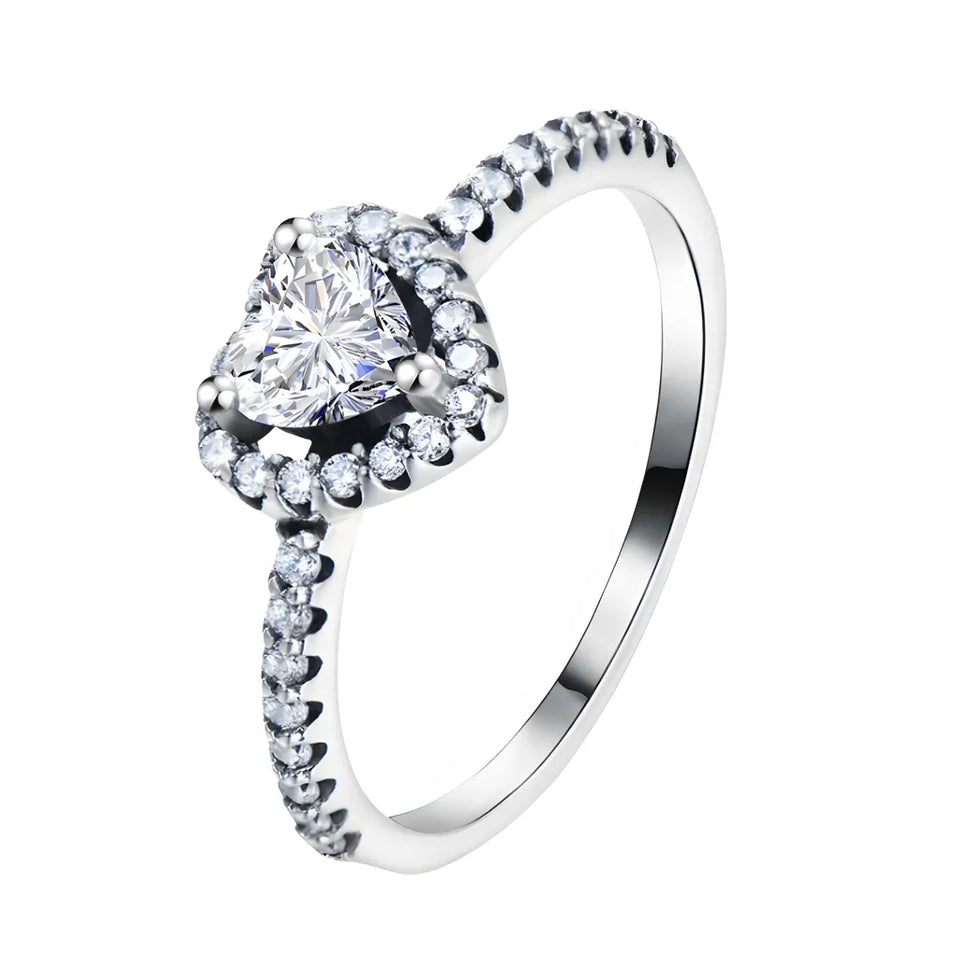 anel-solitario-em-prata-astrid-com-zirconia-foto-com-fundo-branco