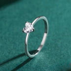 anel-solitario-em-prata-aurora-com-zirconia-foto-da-lateral