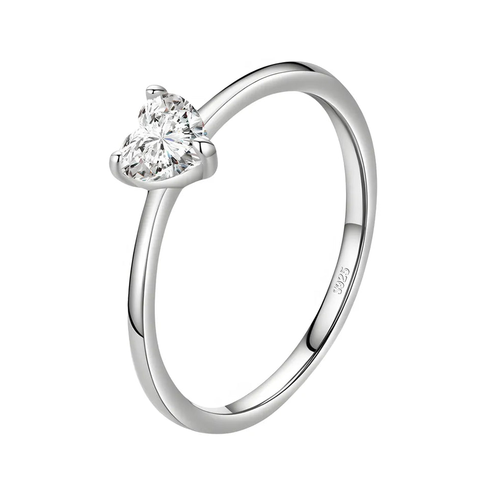 anel-solitario-em-prata-aurora-com-zirconia-foto-com-fundo-branco