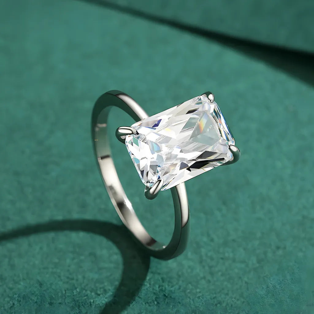 anel-solitario-em-prata-julieta-com-zirconia-foto-da-lateral