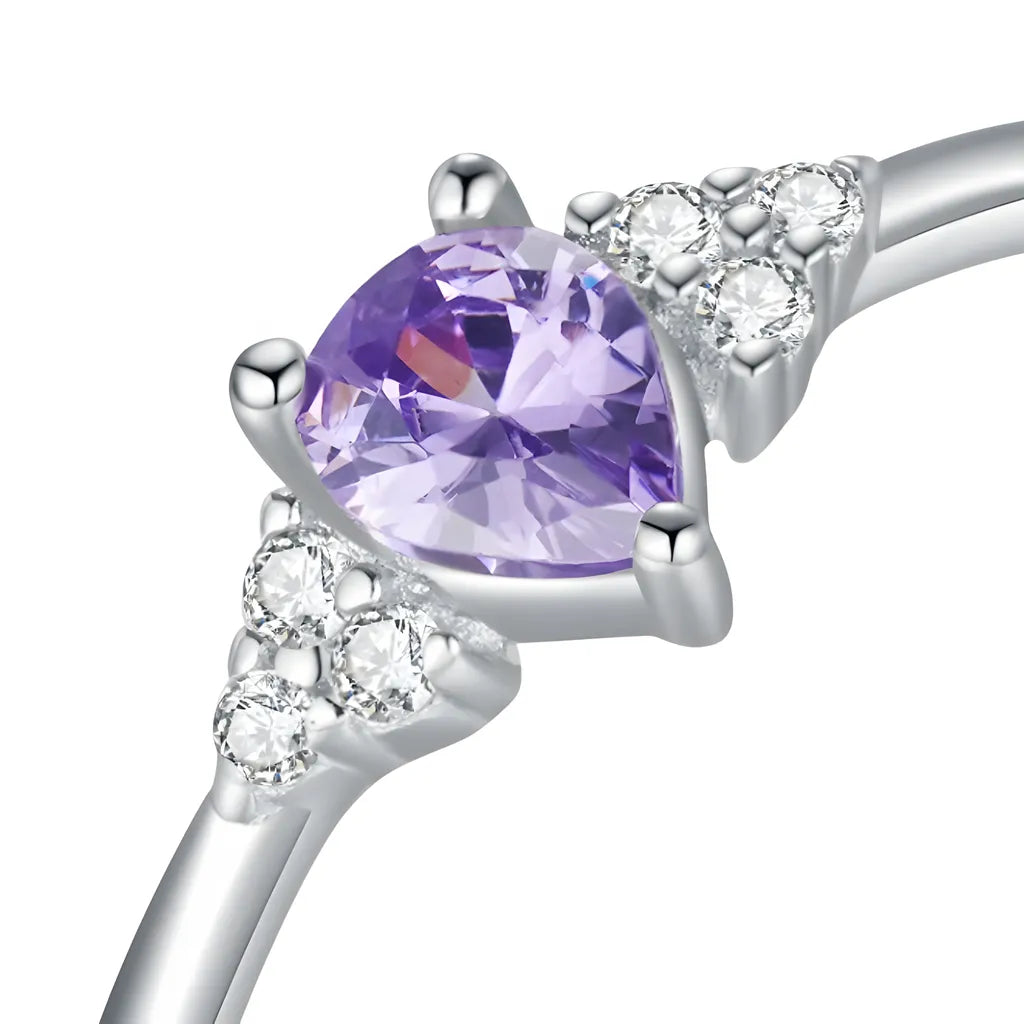 anel-solitario-em-prata-muriel-com-zirconia-foto-detalhe-zirconia