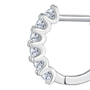 brinco-de-argola-astrid-em-prata-925-com-moissanites-detalhe-da-pedra-de-zirconia
