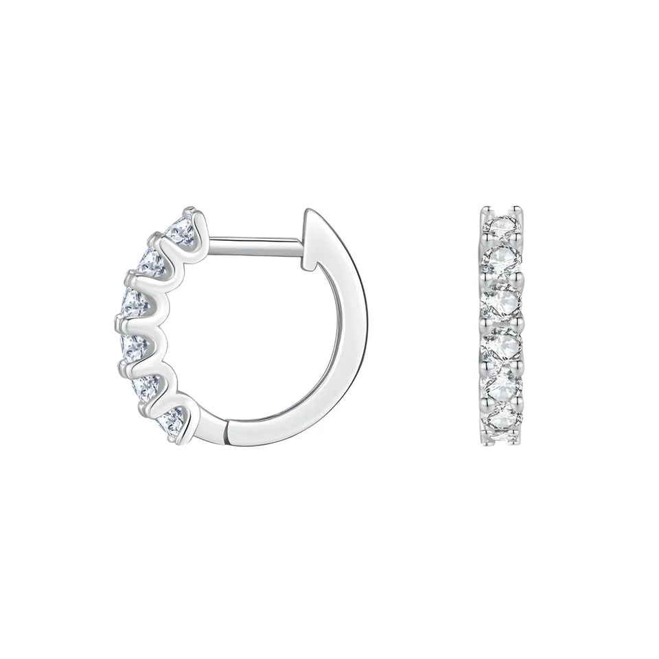 brinco-de-argola-astrid-em-prata-925-com-moissanites-no-fundo-branco