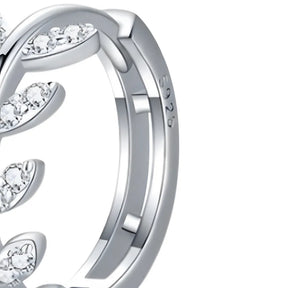 brinco-de-argola-celie-em-prata-com-zirconia-foto-detalhe-da-prata-925