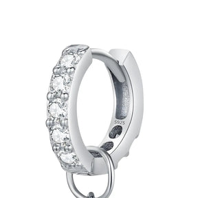 brinco-de-argola-eliete-em-prata-com-zirconia-detalhe-da-pedra-zirconia