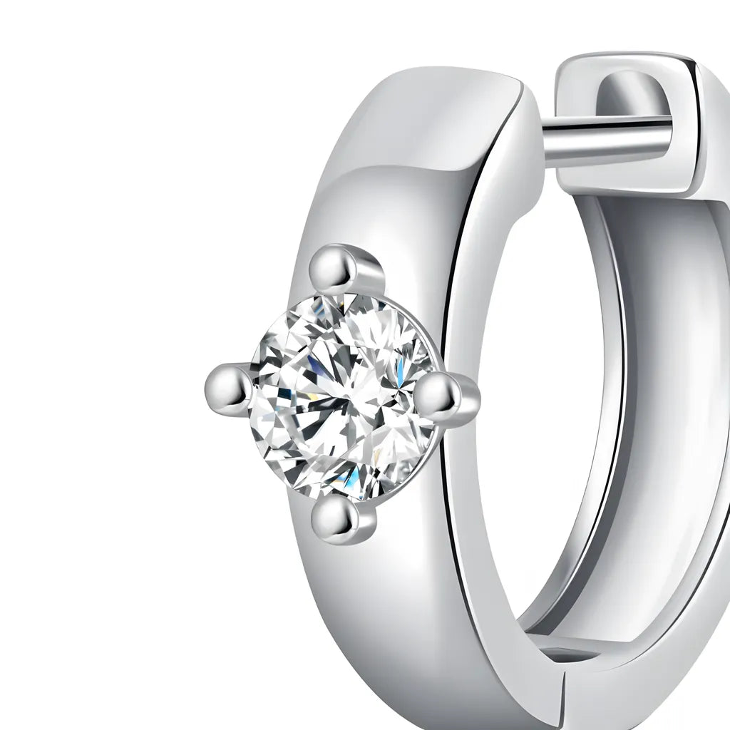 brinco-de-argola-emie-em-prata-com-moissanites-foto-detalhe-da-moissanite