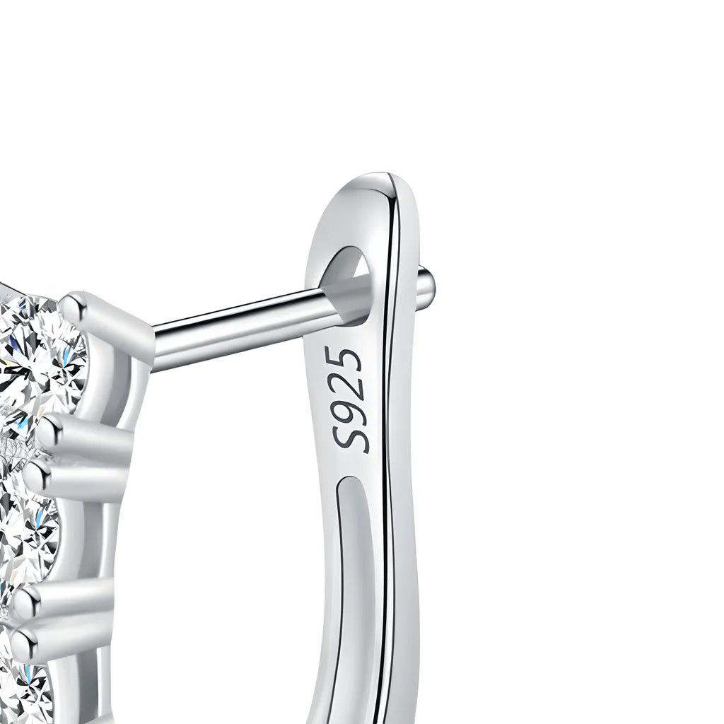 brinco-de-argola-leticia-em-prata-com-moissanites-foto-detalhe-da-prata-925