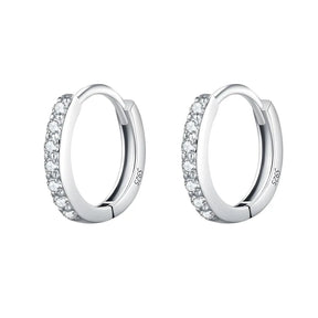 brinco-de-argola-shile-em-prata-com-moissanites-no-fundo-branco