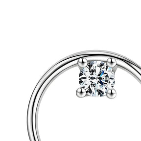 brinco-de-prata-laure-com-zirconia-detalhe-da-pedra-de-zirconia
