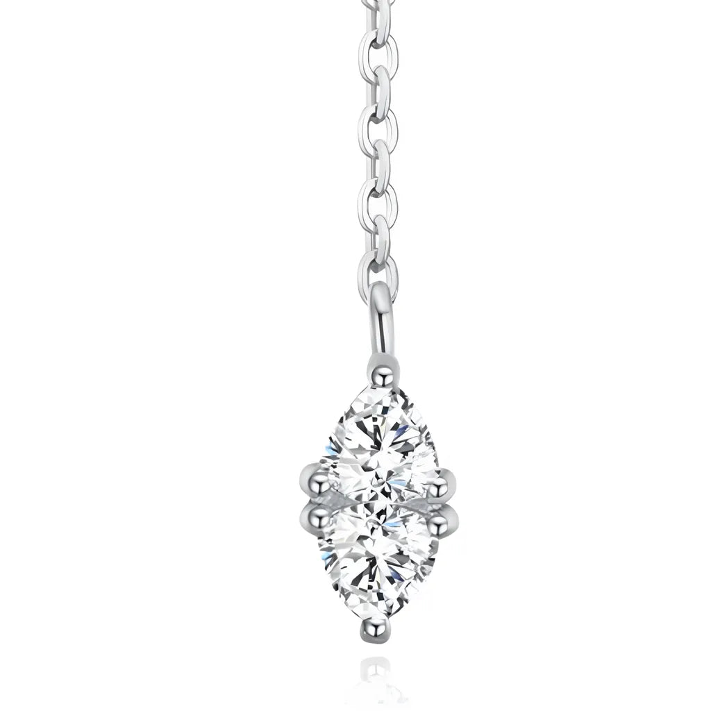 brinco-em-prata-emilie-com-zirconias-foto-detalhe-da-zirconia