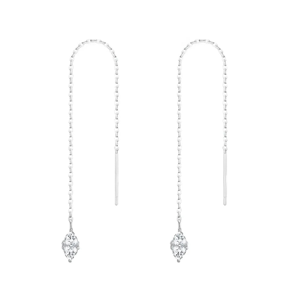 brinco-em-prata-emilie-com-zirconias-no-fundo-branco