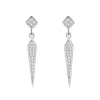 brinco-em-prata-italian-com-zirconias-no-fundo-branco