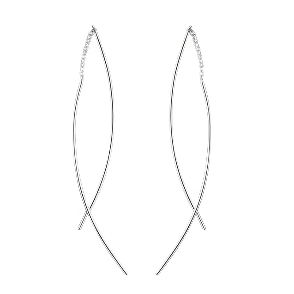 brinco-em-prata-mardi-com-zirconia-no-fundo-branco