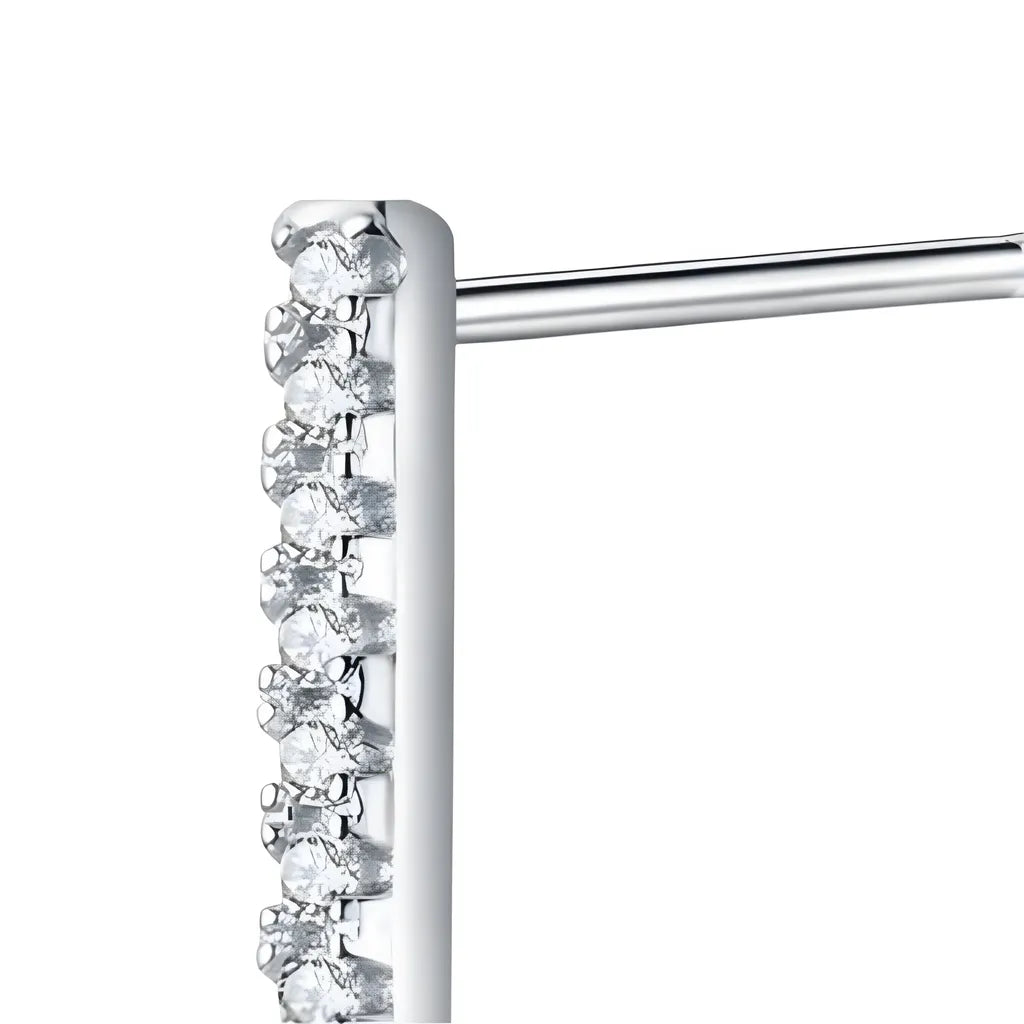 brinco-em-prata-miami-com-zirconias-foto-detalhe-da-prata-925
