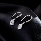 brinco-em-prata-shiny-com-zirconia-foto-lado-direito