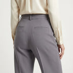 calca-alafaiataria-feminina-anne-costas-perto