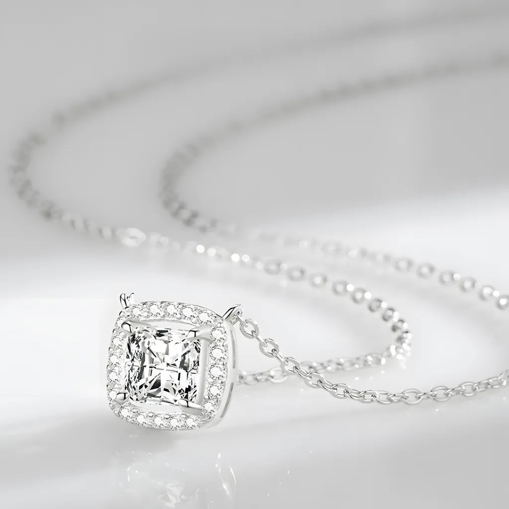 colar-de-prata-anne-com-zirconia-de-cima