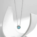 colar-de-prata-ingrid-com-zirconia-azul-de-frente