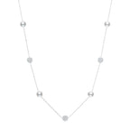 colar-de-prata-maeva-com-perolas-e-zirconias-no-fundo-branco