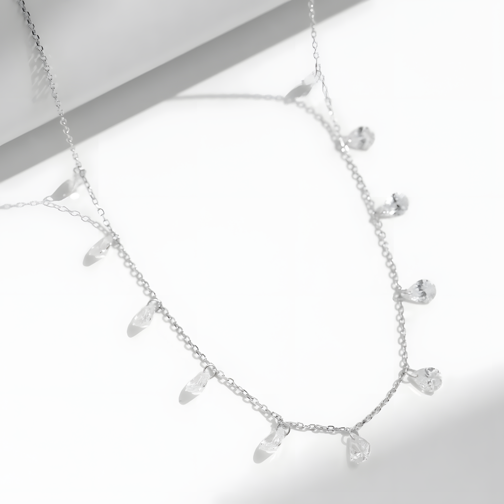 colar-de-prata-marta-com-zirconias-incolor-de-cima-aberto