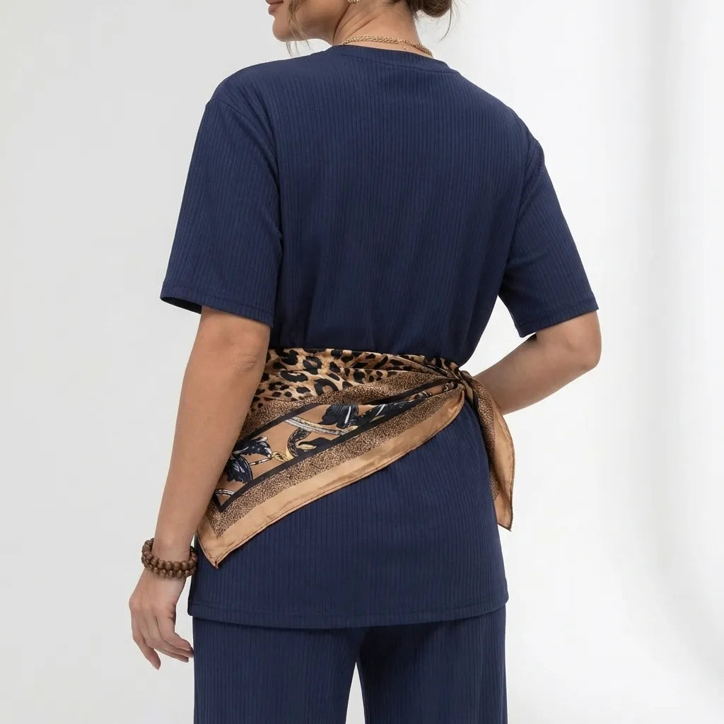 conjunto-alfaiataria-feminino-odete-costas-perto