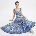 conjunto-feminino-estampado-bohemia-sentado