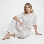 cropped-oversized-estampado-copacabana-sentado