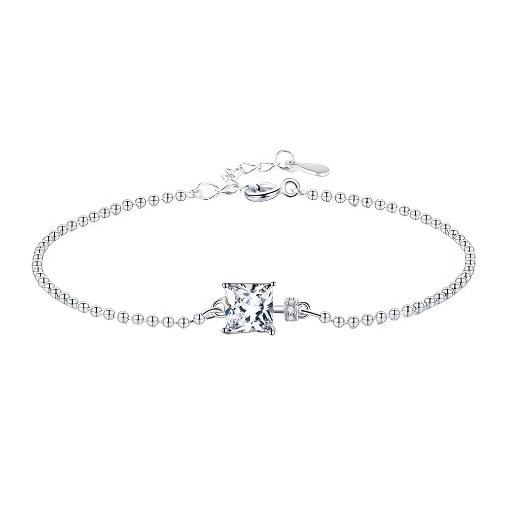 pulseira-de-prata-justice-com-zirconia-no-fundo-branco