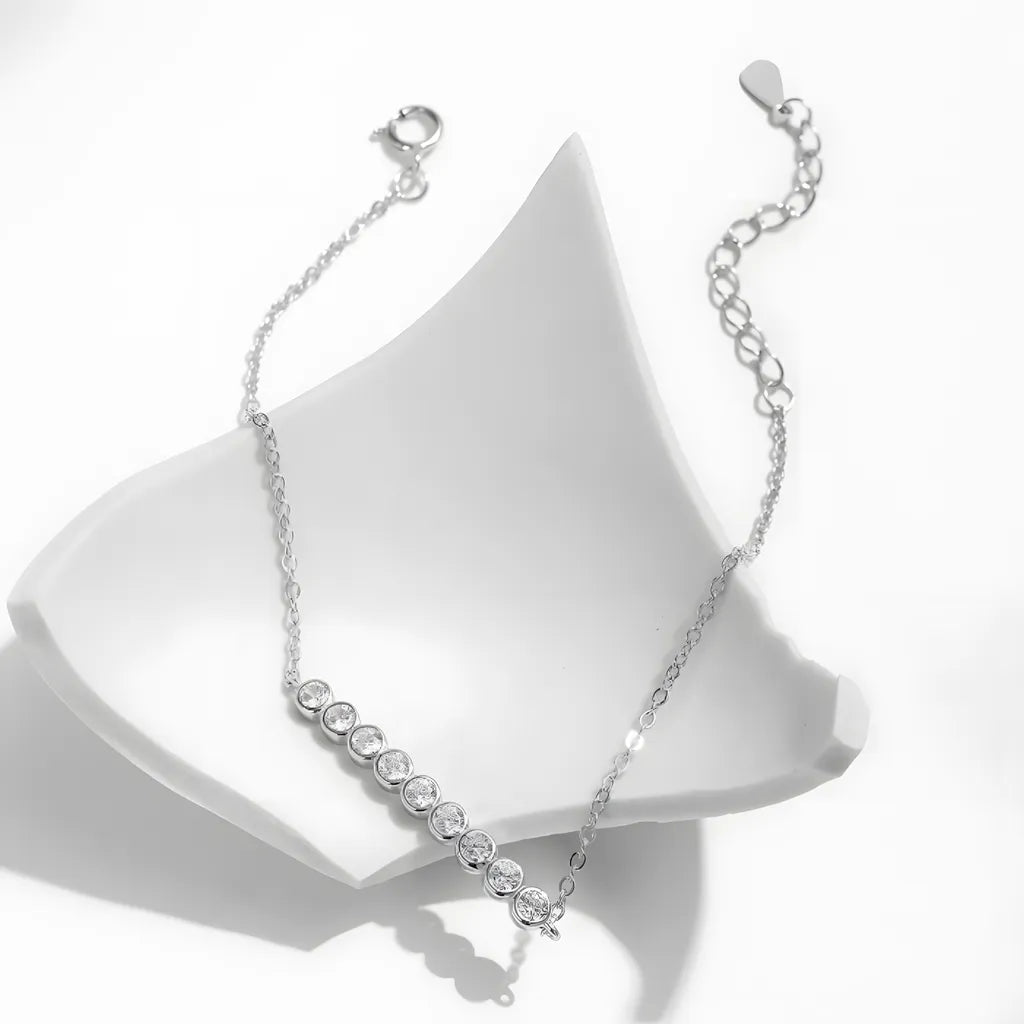 pulseira-de-prata-lucille-com-moissanites-foto-de-cima-aberto