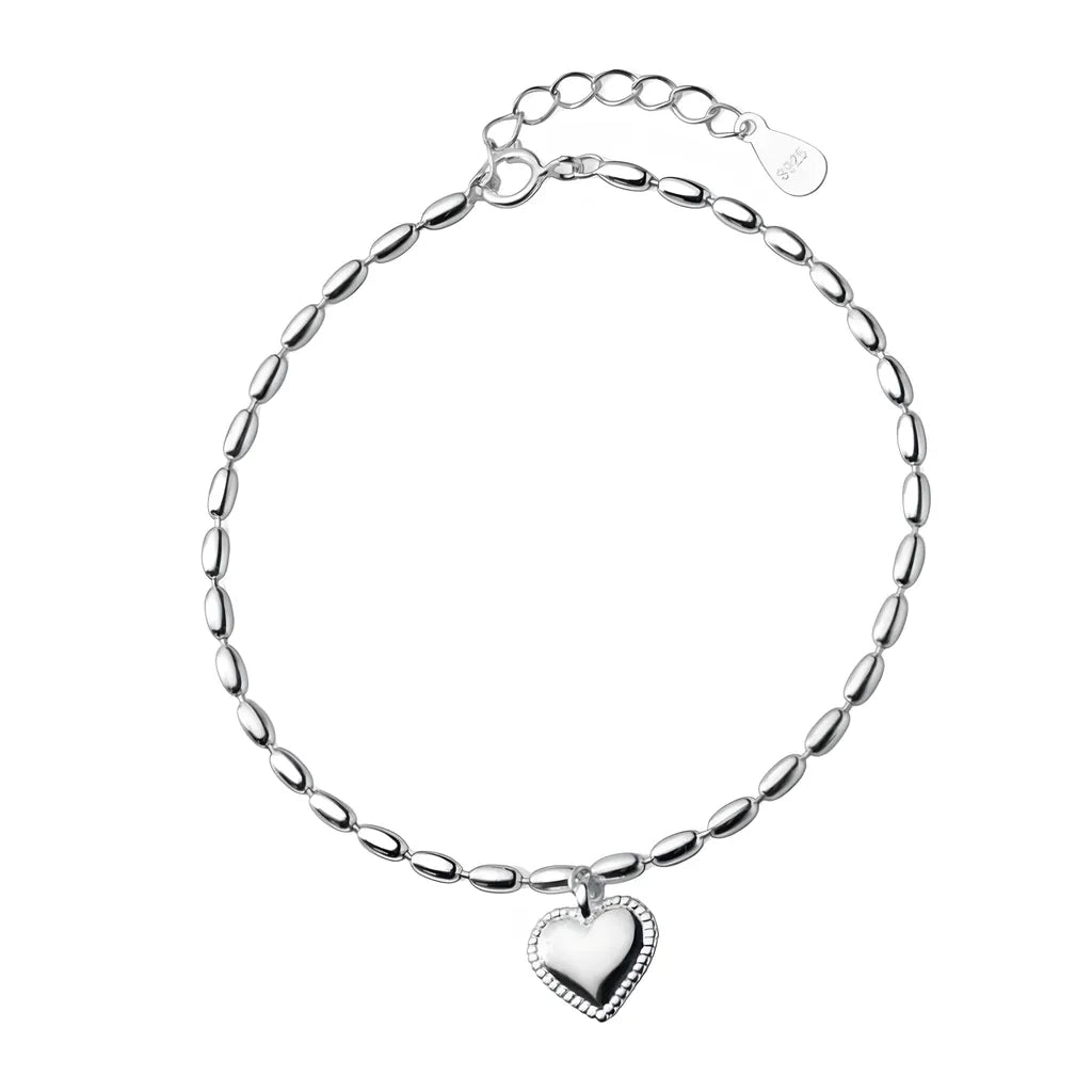 pulseira-de-prata-odile-no-fundo-branco