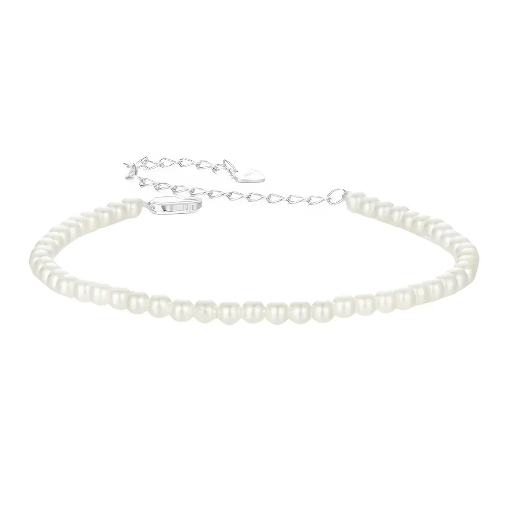 pulseira-de-prata-patrice-com-perolas-no-fundo-branco