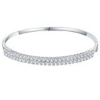 pulseira-de-prata-quincy-com-zirconias-no-fundo-branco