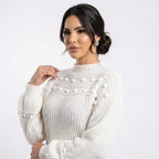 sueter-feminino-em-trico-manga-bufante-maite-lado-perto