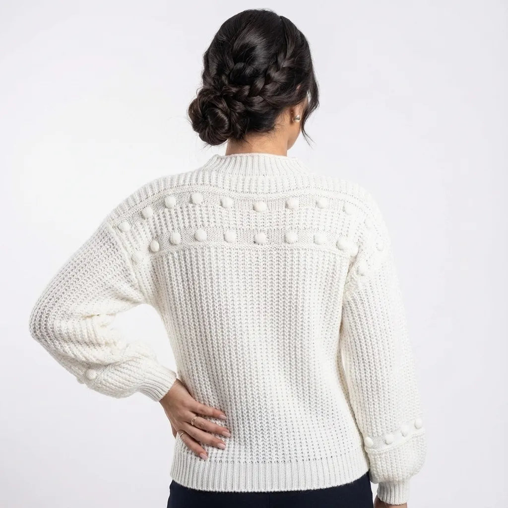 sueter-feminino-em-trico-manga-bufante-maite-costa-perto