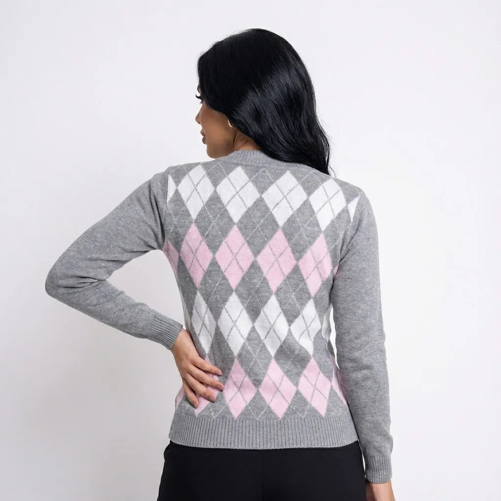 sueter-feminino-em-trico-xadrez-audrey-costas-perto