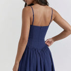 vestido-corset-midi-alfrey-costas-perto