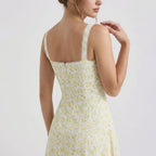 vestido-corset-midi-luiza-costas-perto