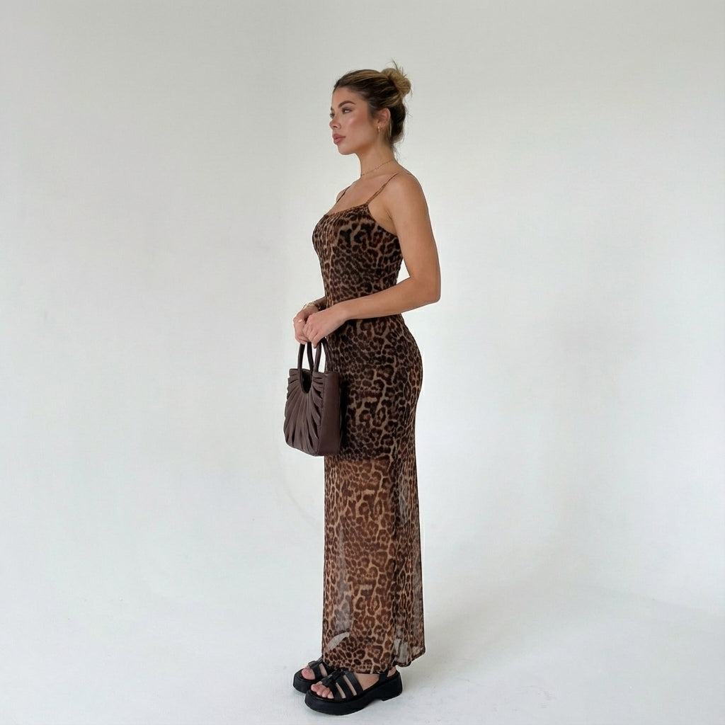 vestido-longo-estampado-onca-lado